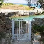 Villa Frontemare *