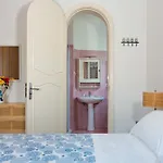 Frontemare Villa *